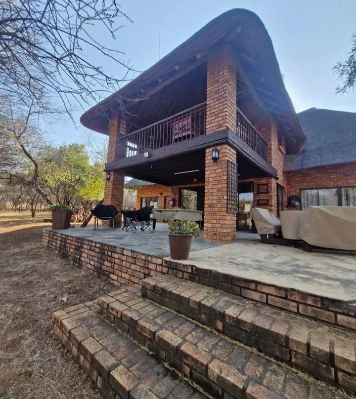 3 Bedroom House for sale in Beestekraal AH