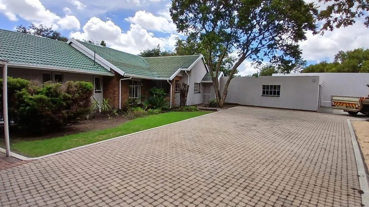 4 Bedroom House to rent in Secunda