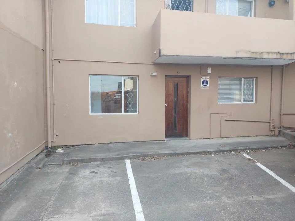2 Bedroom Townhouse for sale in Fort Hill