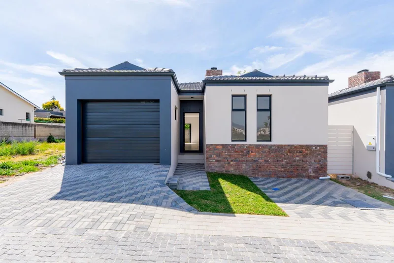 3 Bedroom House in Northern Paarl