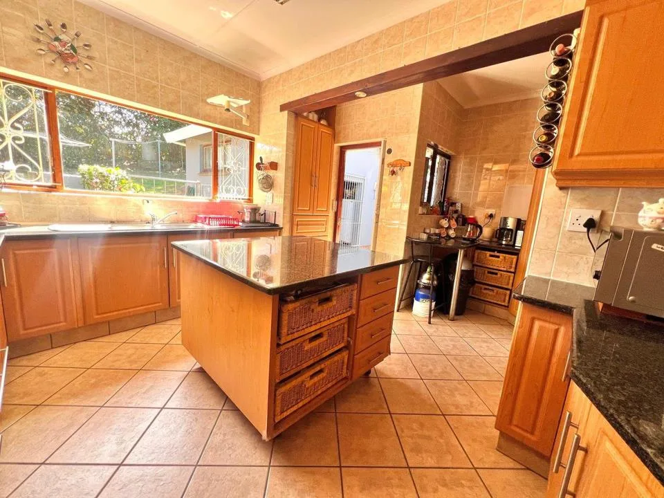 5 Bedroom House for sale in Widenham