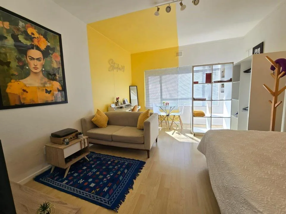 0.5 Bedroom Apartment / flat for sale in Cape Town City Centre