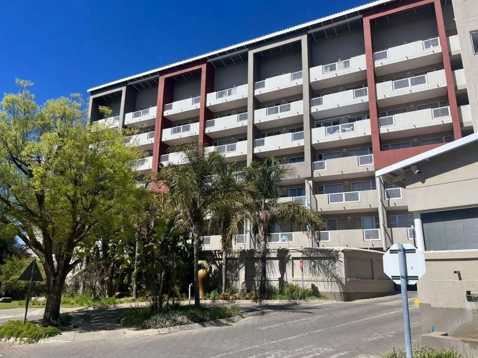2 Bedroom Townhouse for sale in Universitas