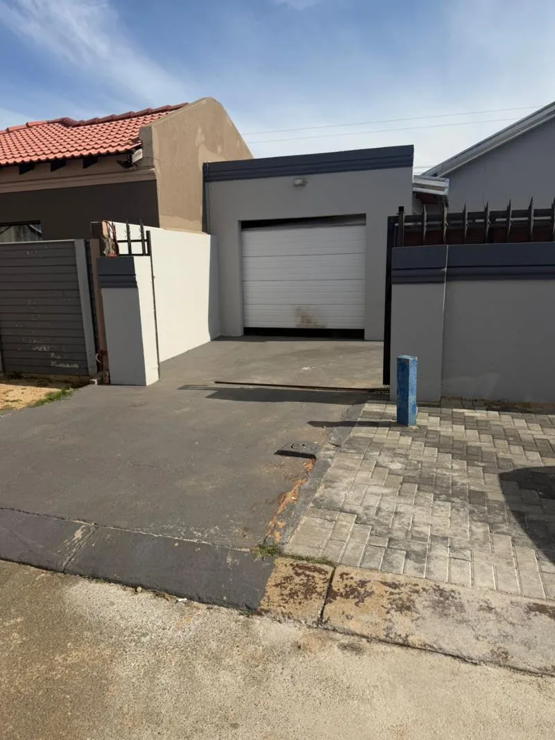 2 Bedroom House in Windmill Park