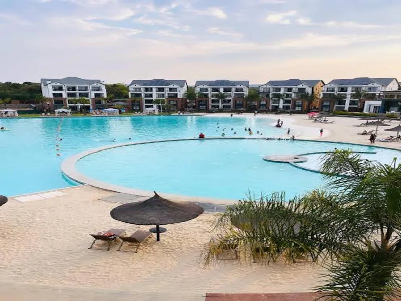 2 Bedroom Apartment in Willow Park Manor