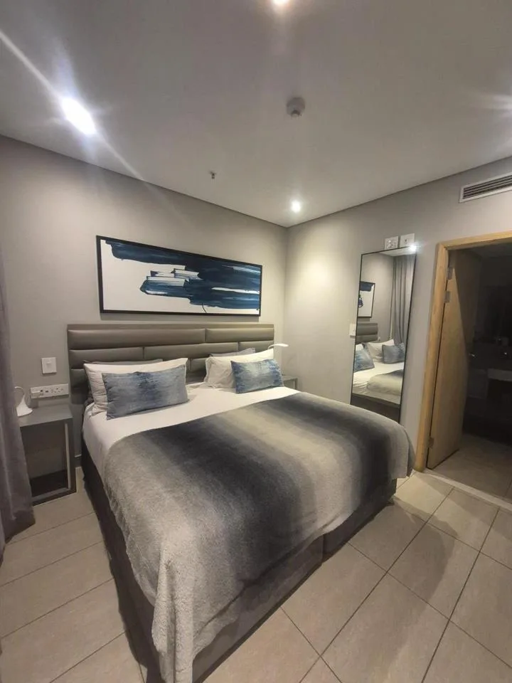 1 Bedroom Apartment / flat to rent in Umhlanga Central