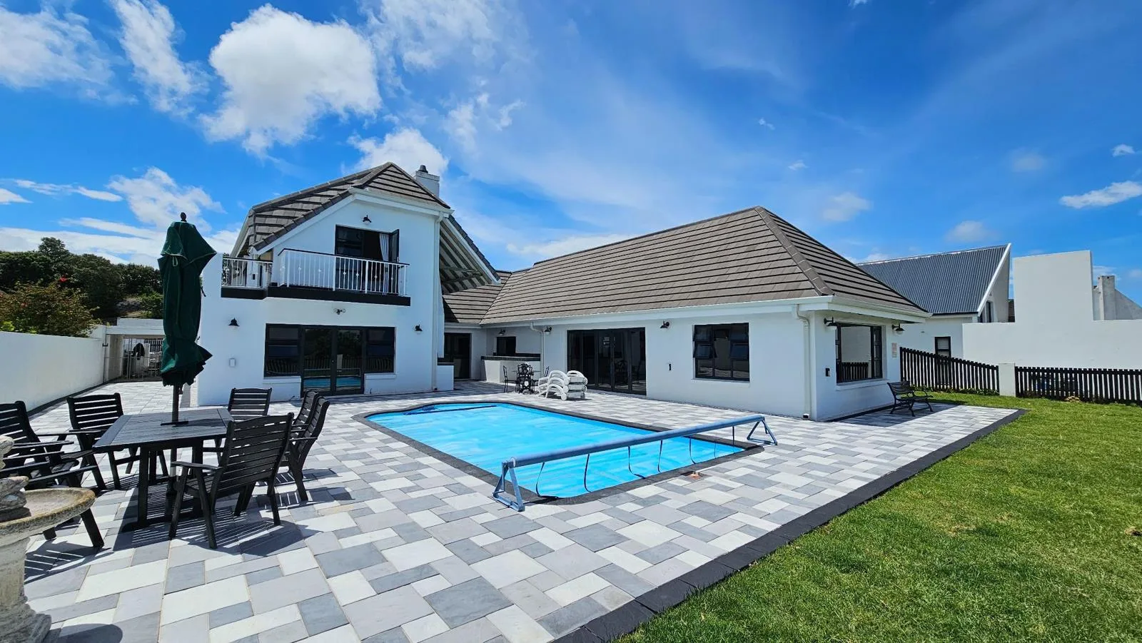 3 Bedroom House in St Francis Bay Village