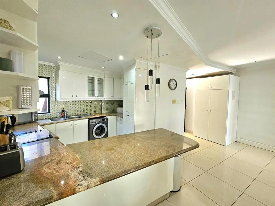 4 Bedroom Apartment / flat to rent in Umhlanga Ridge