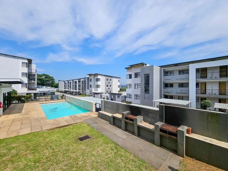2 Bedroom Apartment / flat to rent in Athlone Park