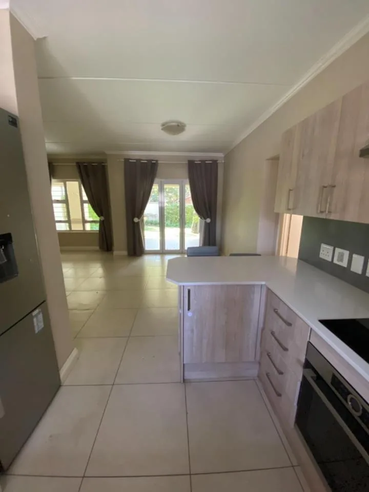 2 Bedroom Townhouse to rent in Lonehill