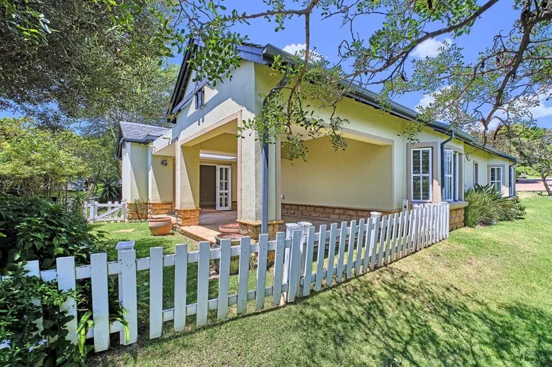 2 Bedroom House for sale in Waterfall Hills Mature Lifestyle Estate