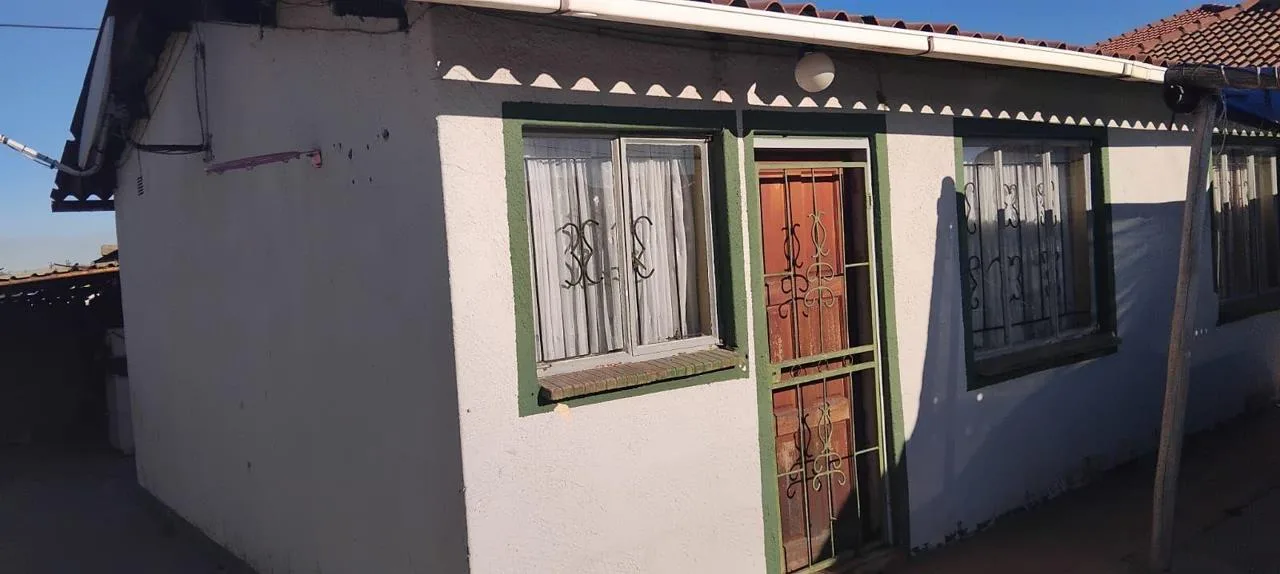 2 Bedroom House for sale in Embalenhle Ext 5