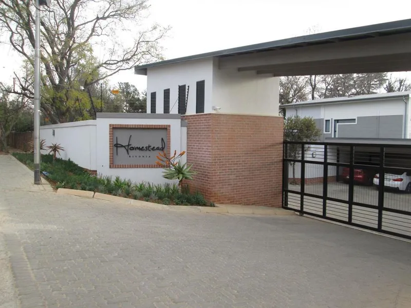 3 Bedroom Townhouse to rent in Rivonia