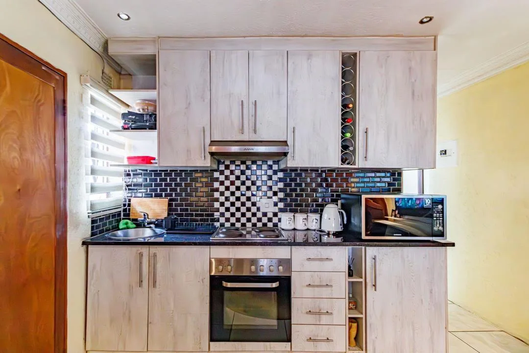 2 Bedroom House for sale in Rabie Ridge