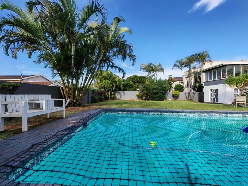 4 Bedroom House to rent in La Lucia