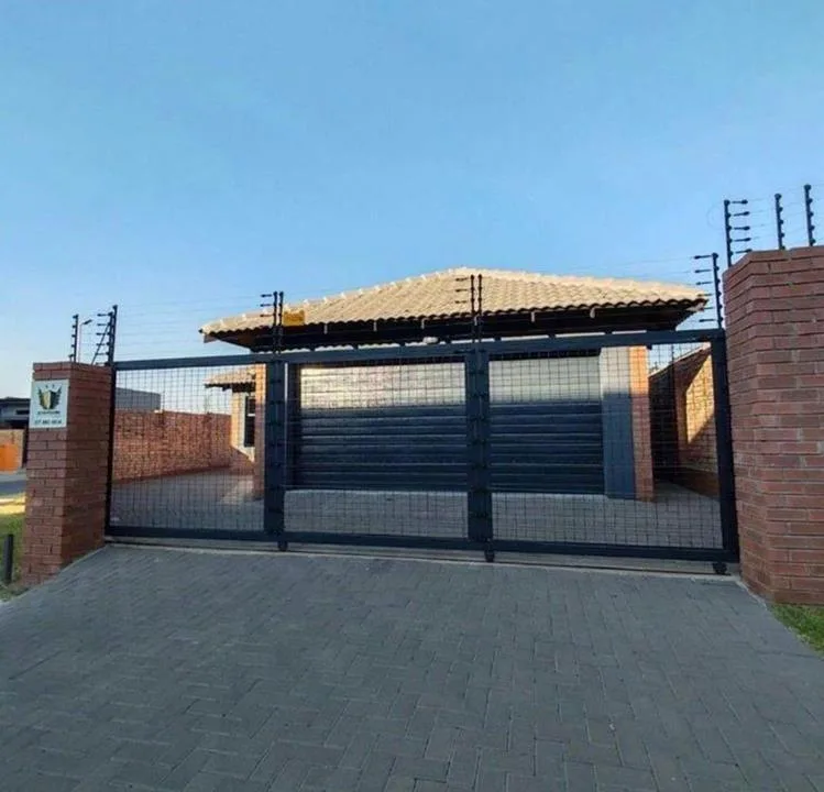 3 Bedroom House for sale in Secunda