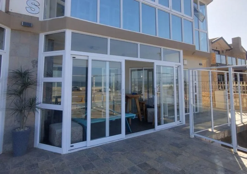 2 Bedroom Apartment / flat for sale in Jeffreys Bay Central