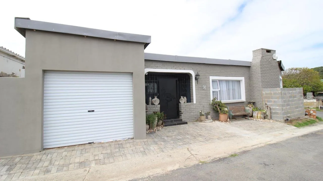 3 Bedroom House for sale in Christmas Rock