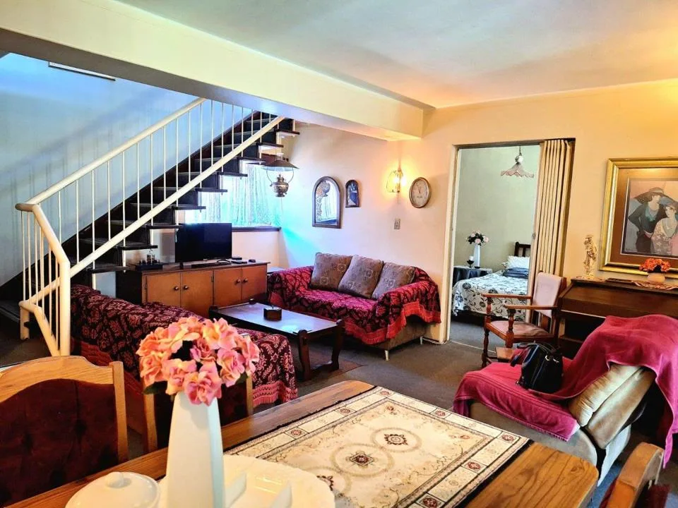 4 Bedroom Apartment / flat for sale in Adamayview