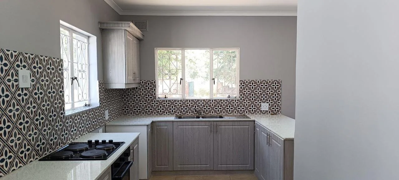 11 Bedroom House for sale in Gillitts