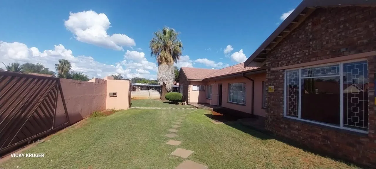 3 Bedroom House for sale in Riviera