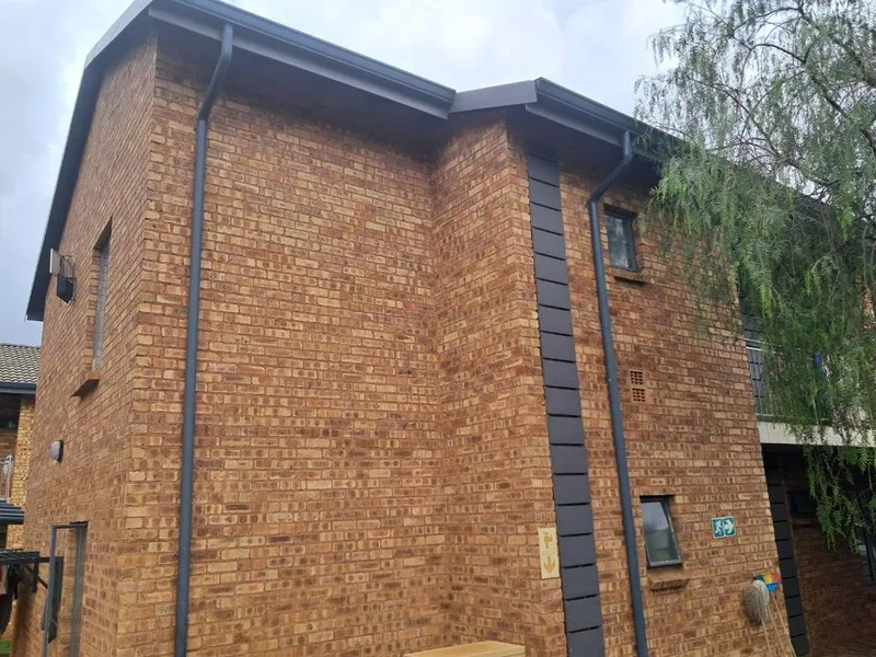 2 Bedroom Apartment / flat for sale in Mahube Valley
