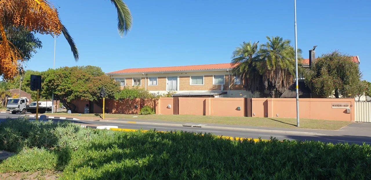 3 Bedroom Townhouse for sale in Table View