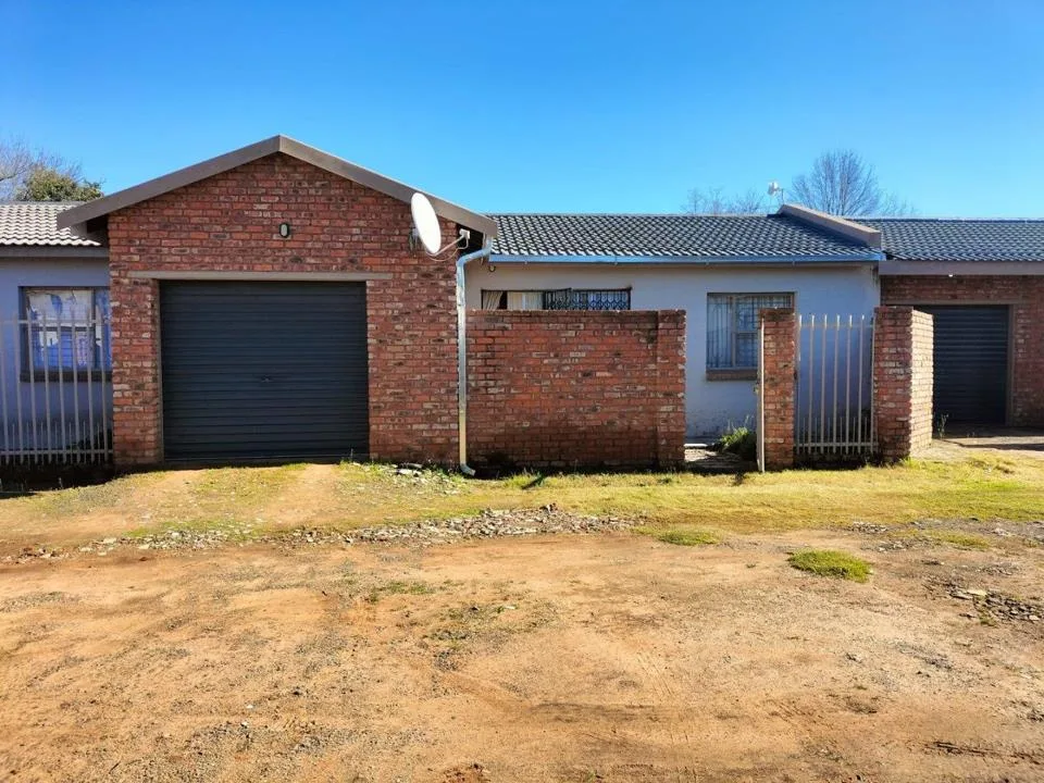 2 Bedroom Apartment / flat for sale in Ficksburg
