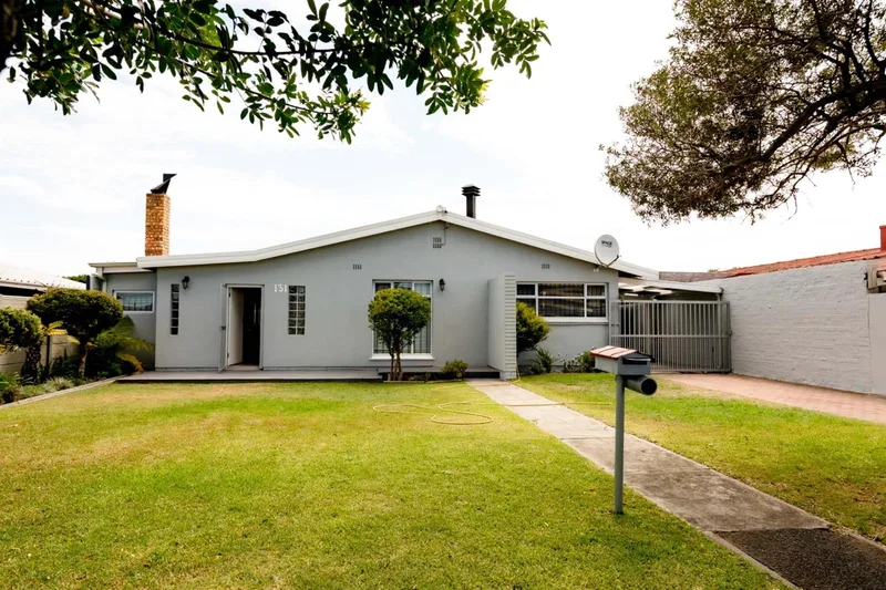 4 Bedroom House in Townsend Estate