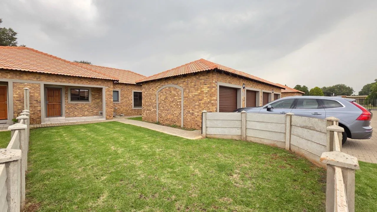 2 Bedroom Townhouse to rent in Riversdale