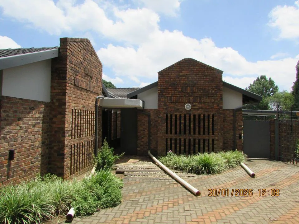 3 Bedroom House for sale in Bester