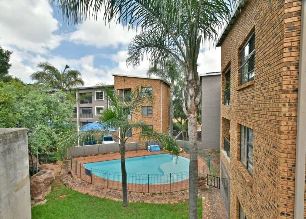 2 Bedroom Apartment / flat for sale in Mulbarton