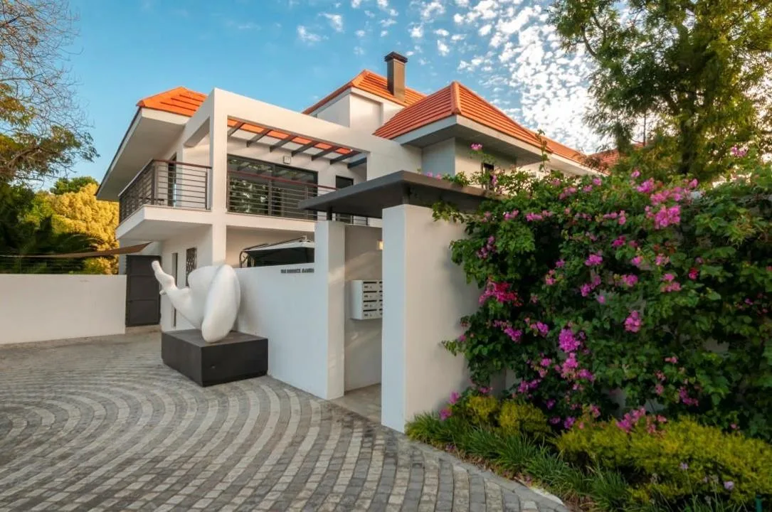 2 Bedroom Apartment / flat for sale in Berbago