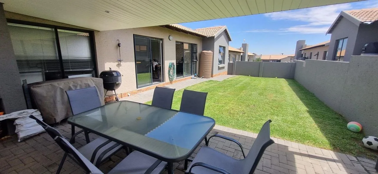 2 Bedroom Apartment / flat for sale in Heuwelsig