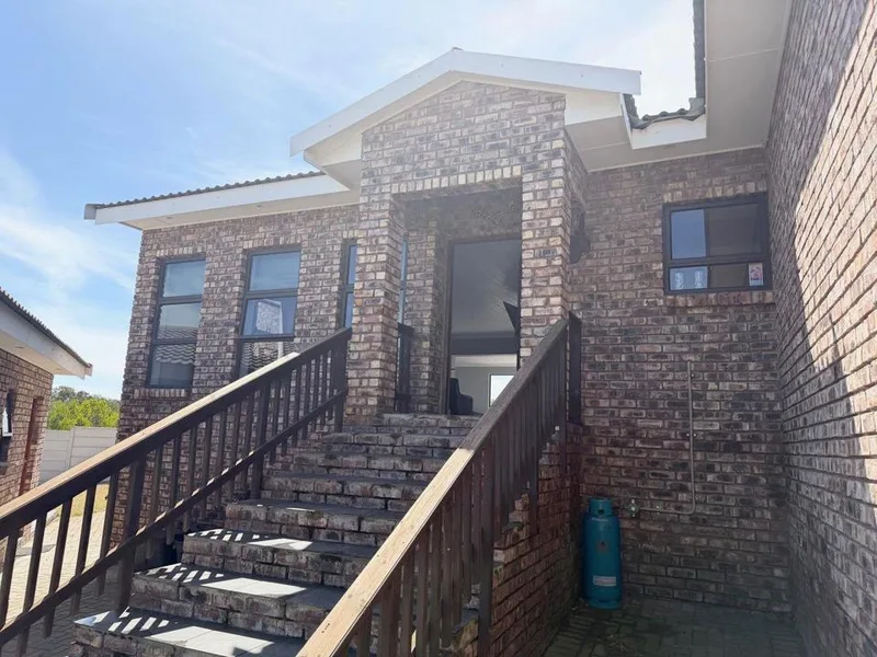 4 Bedroom House for sale in Dana Bay