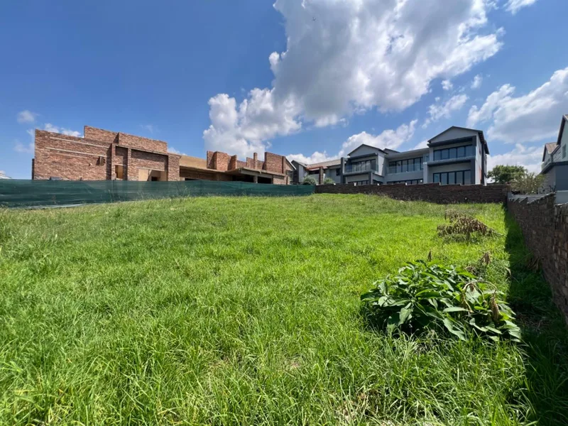 600 m² Land available in The Hills Estate