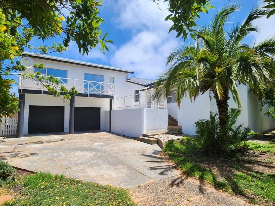 3 Bedroom House for sale in Stilbaai Wes