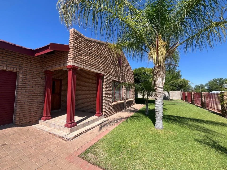 3 Bedroom House for sale in Keidebees