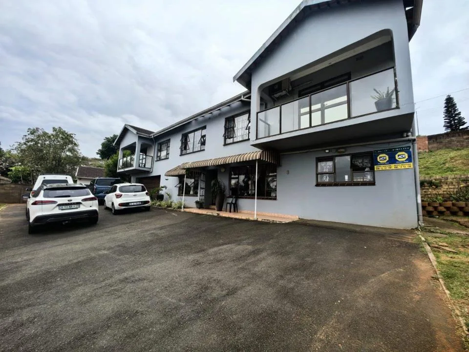 5 Bedroom House to rent in La Mercy