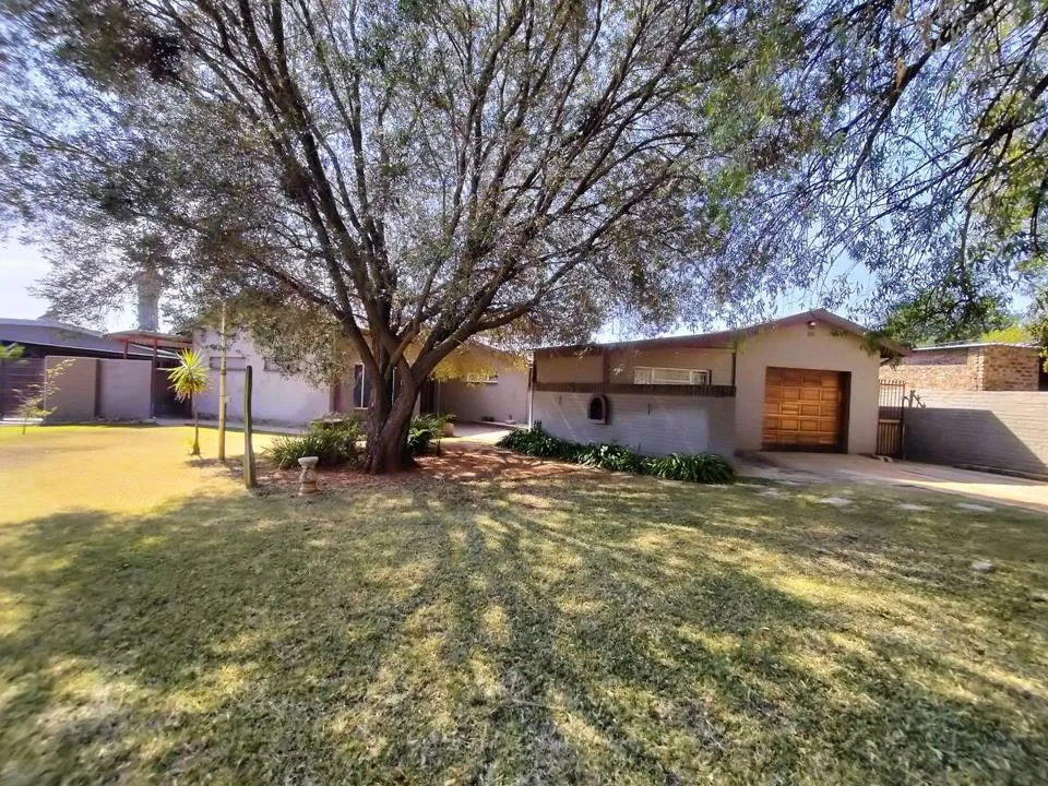 3 Bedroom House for sale in Warrenton