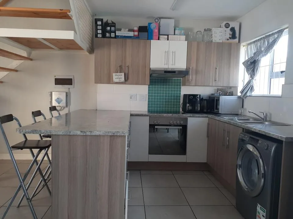 2 Bedroom Apartment / flat for sale in Parsonsvlei