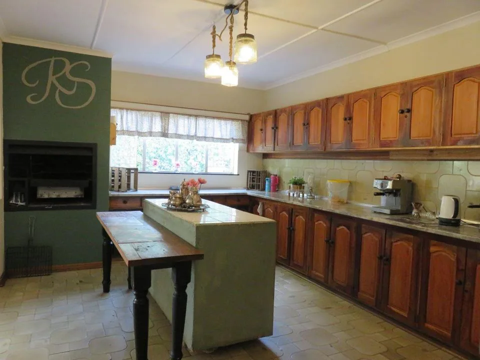 4 Bedroom House for sale in Panorama