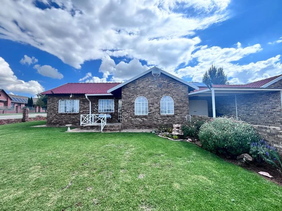 2 Bedroom House for sale in Parys