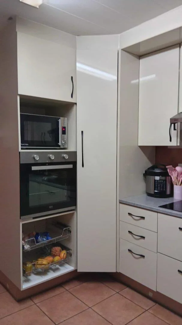 3 Bedroom Townhouse for sale in Mineralia
