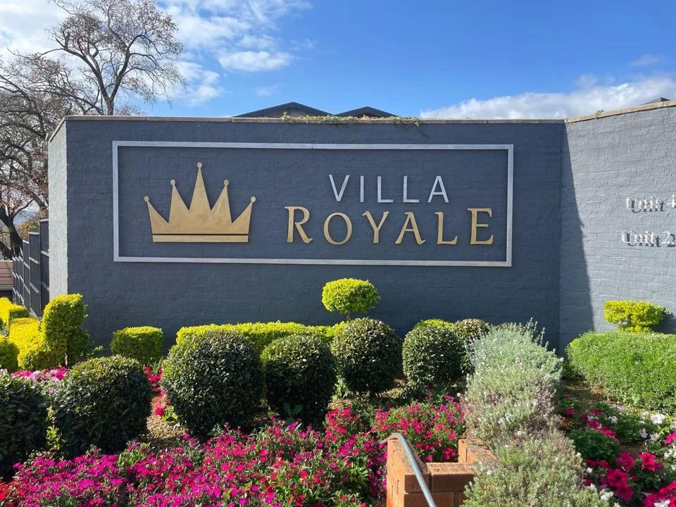 3 Bedroom Townhouse for sale in Golden Acres Estate