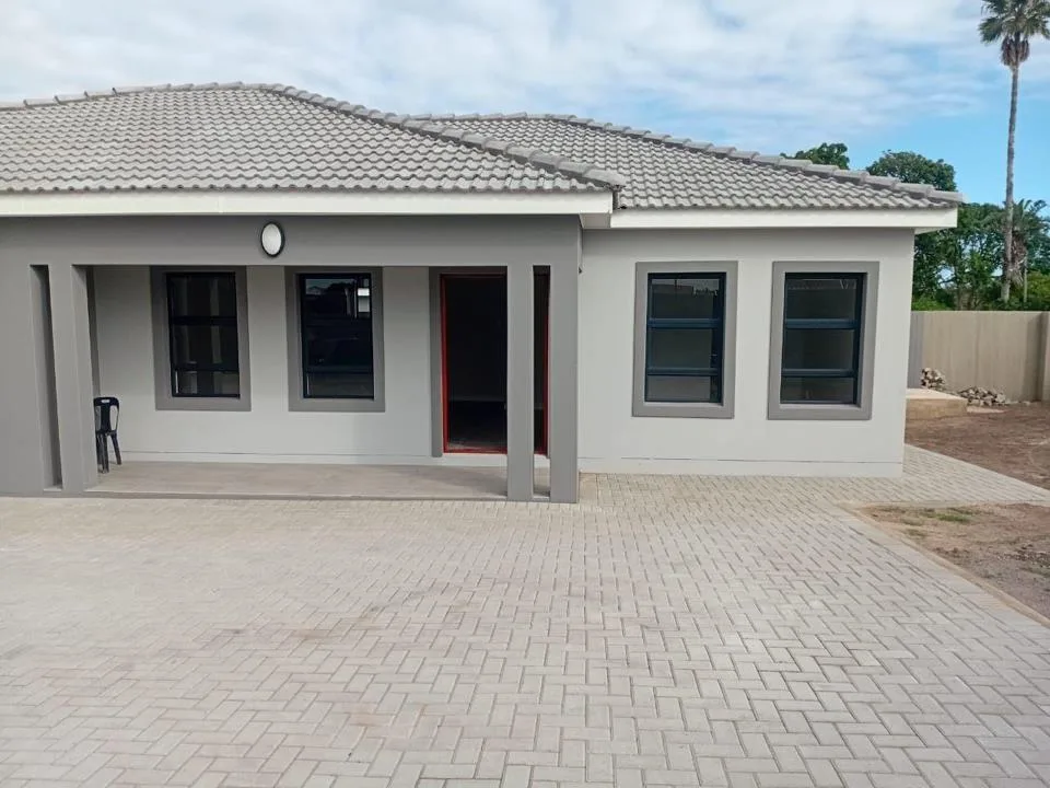 2 Bedroom Townhouse to rent in Gonubie