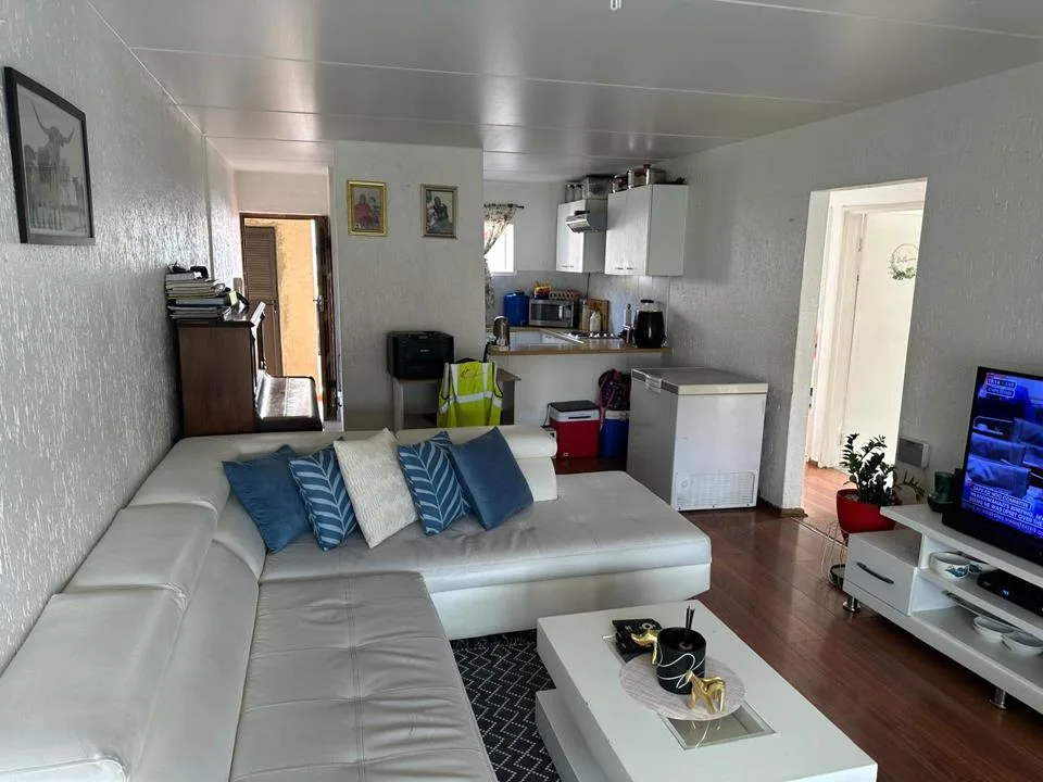 3 Bedroom Townhouse for sale in Mondeor