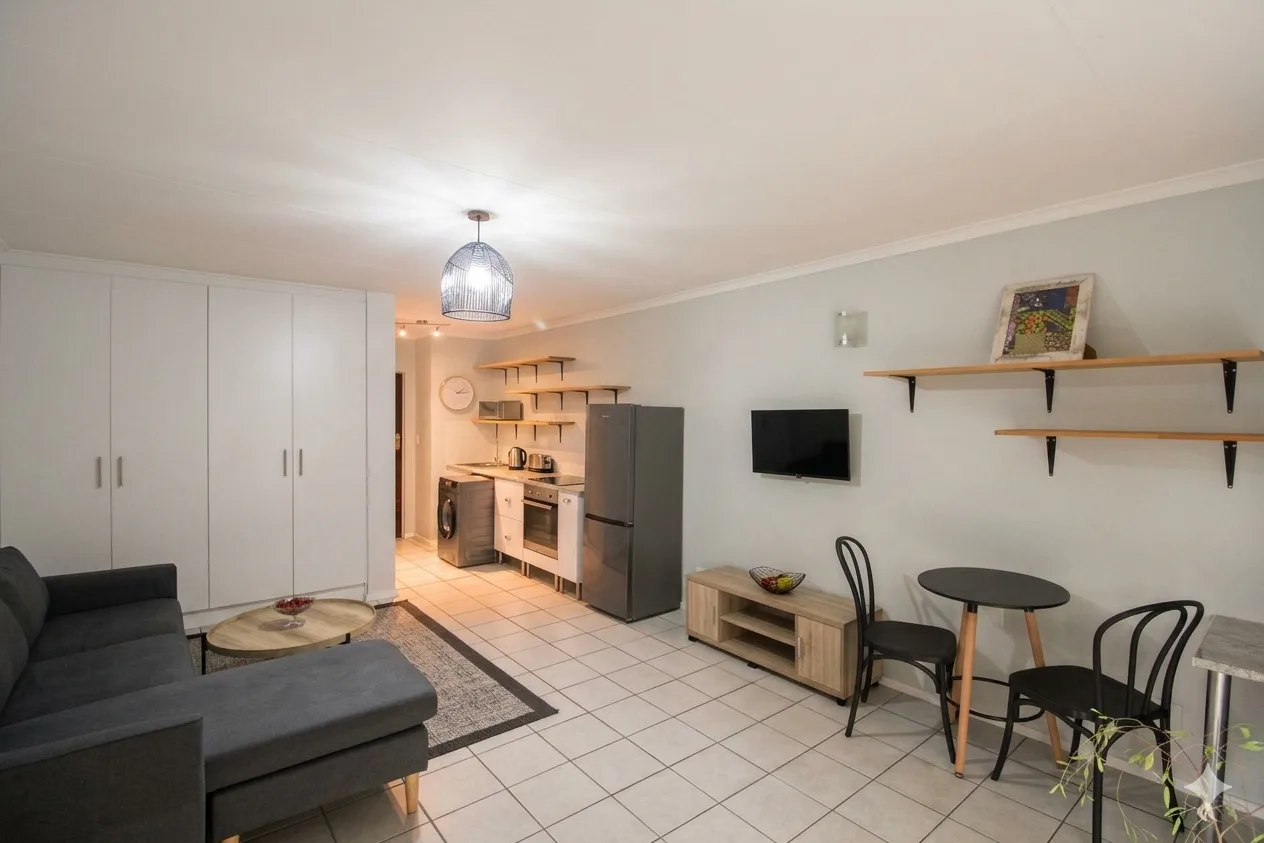 Studio Apartment in Melville
