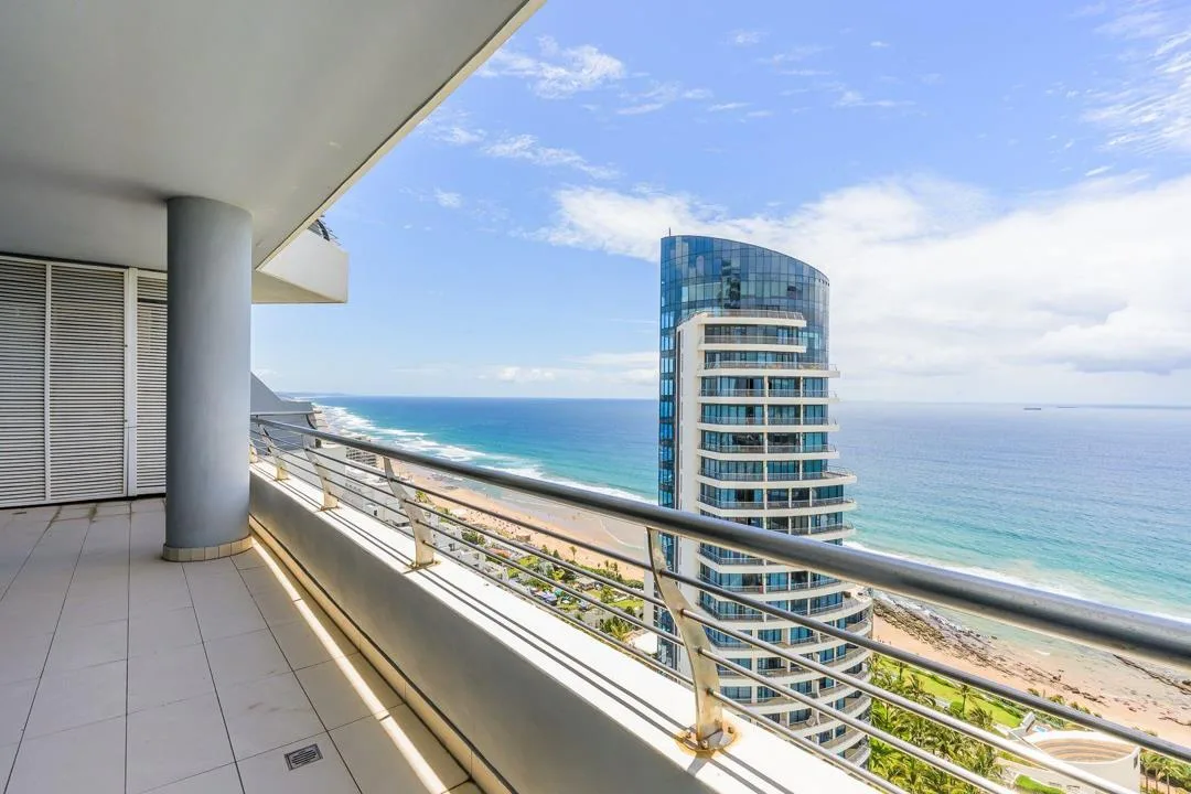 4 Bedroom Apartment / flat to rent in Umhlanga Central