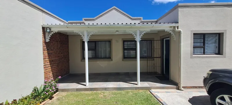 4 Bedroom House in Kleinmond